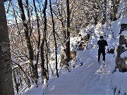 06 Bella la discesa , camminando morbidamente  su tappeto di neve 